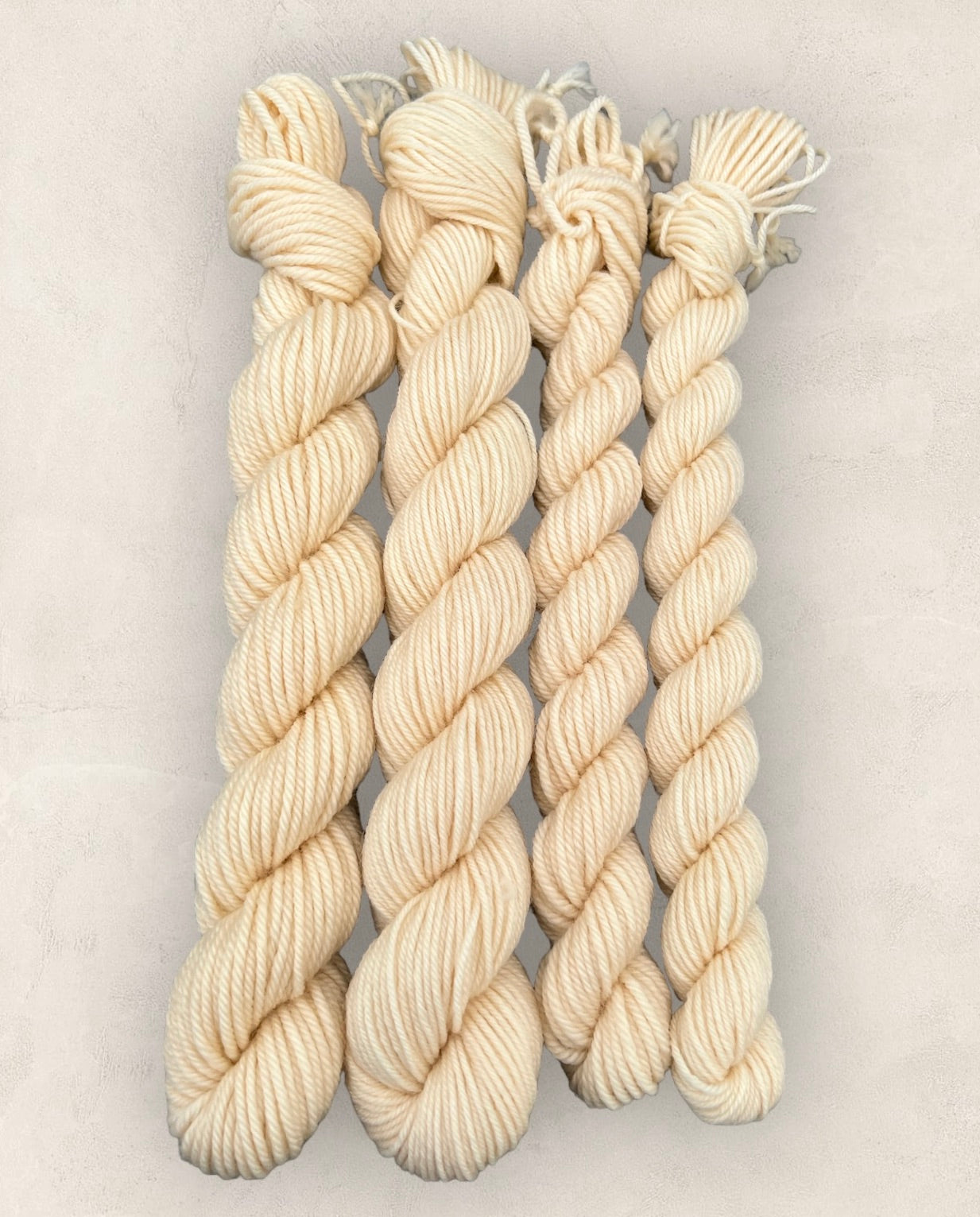 4 Ply or DK Yarn 100g- 50g - 20g -10g Champagne P80 image 3