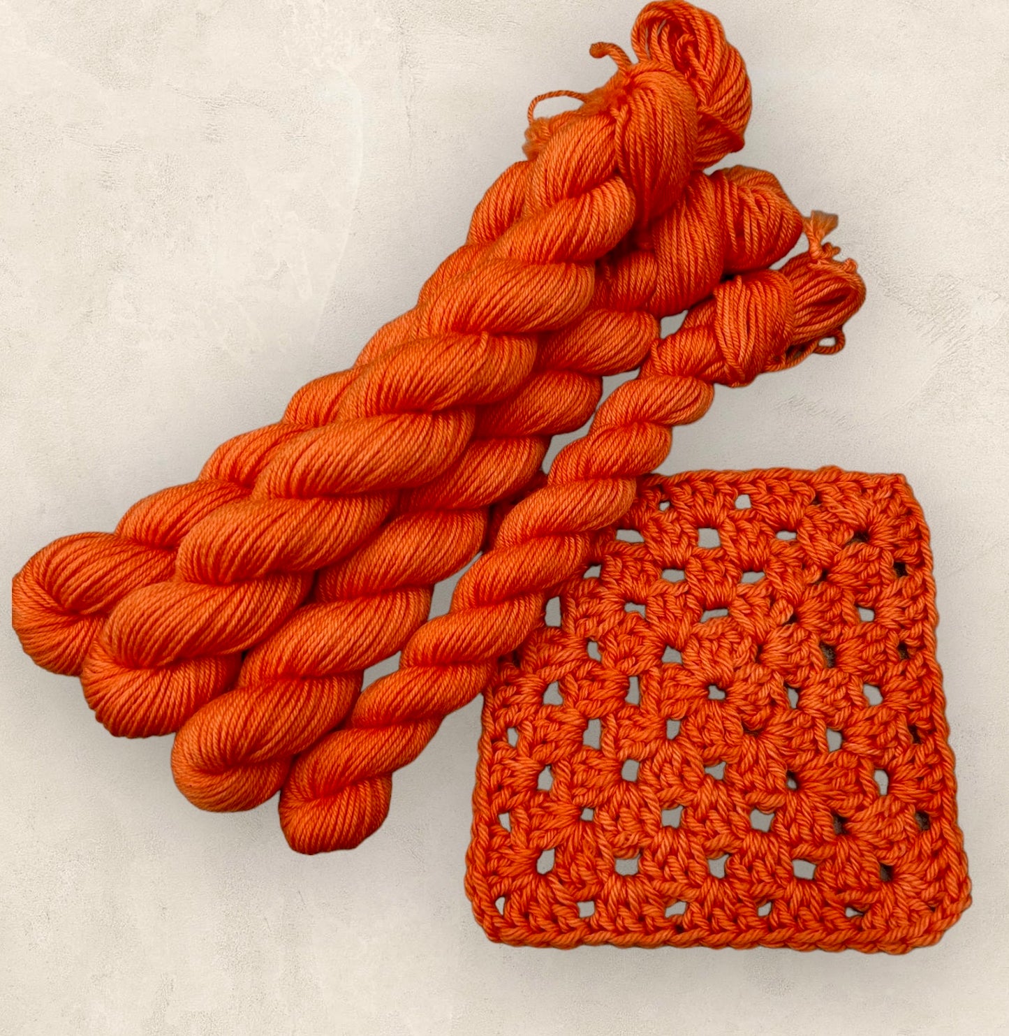 4 Ply or DK Yarn 100g- 50g - 20g -10g Orange P95 image 3
