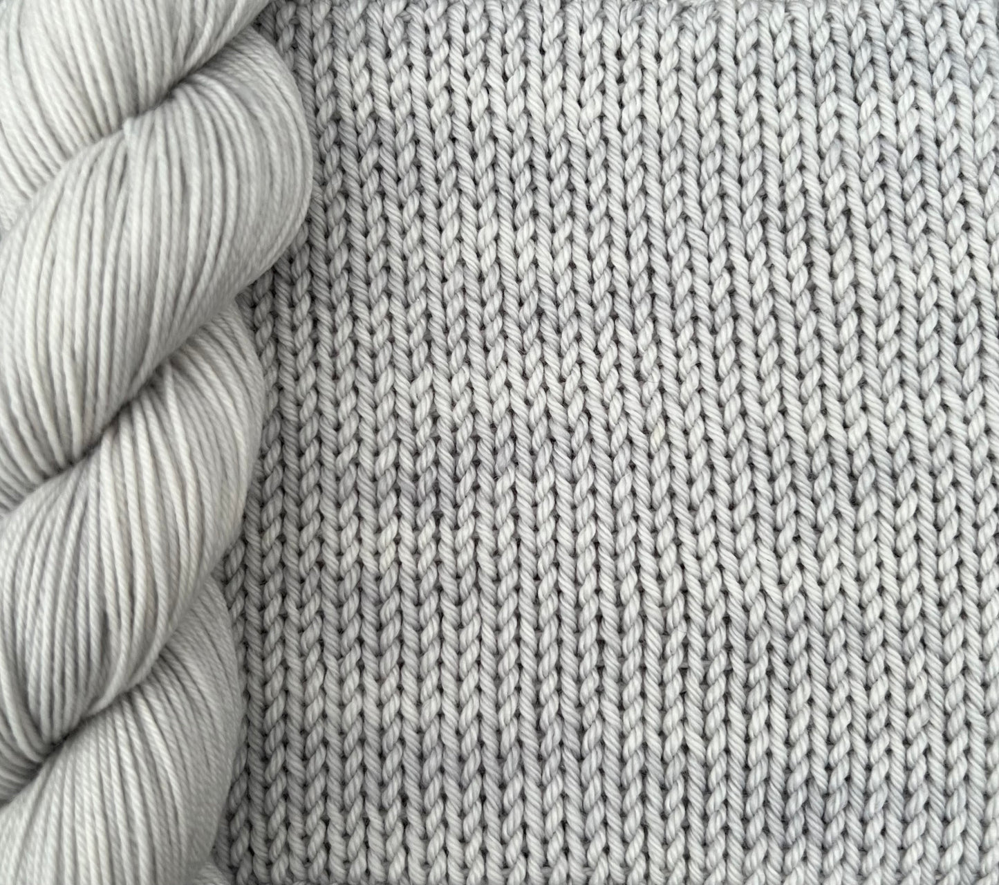 4 Ply or DK Yarn 100g- 50g - 20g -10g Pearl Grey P75 image 0
