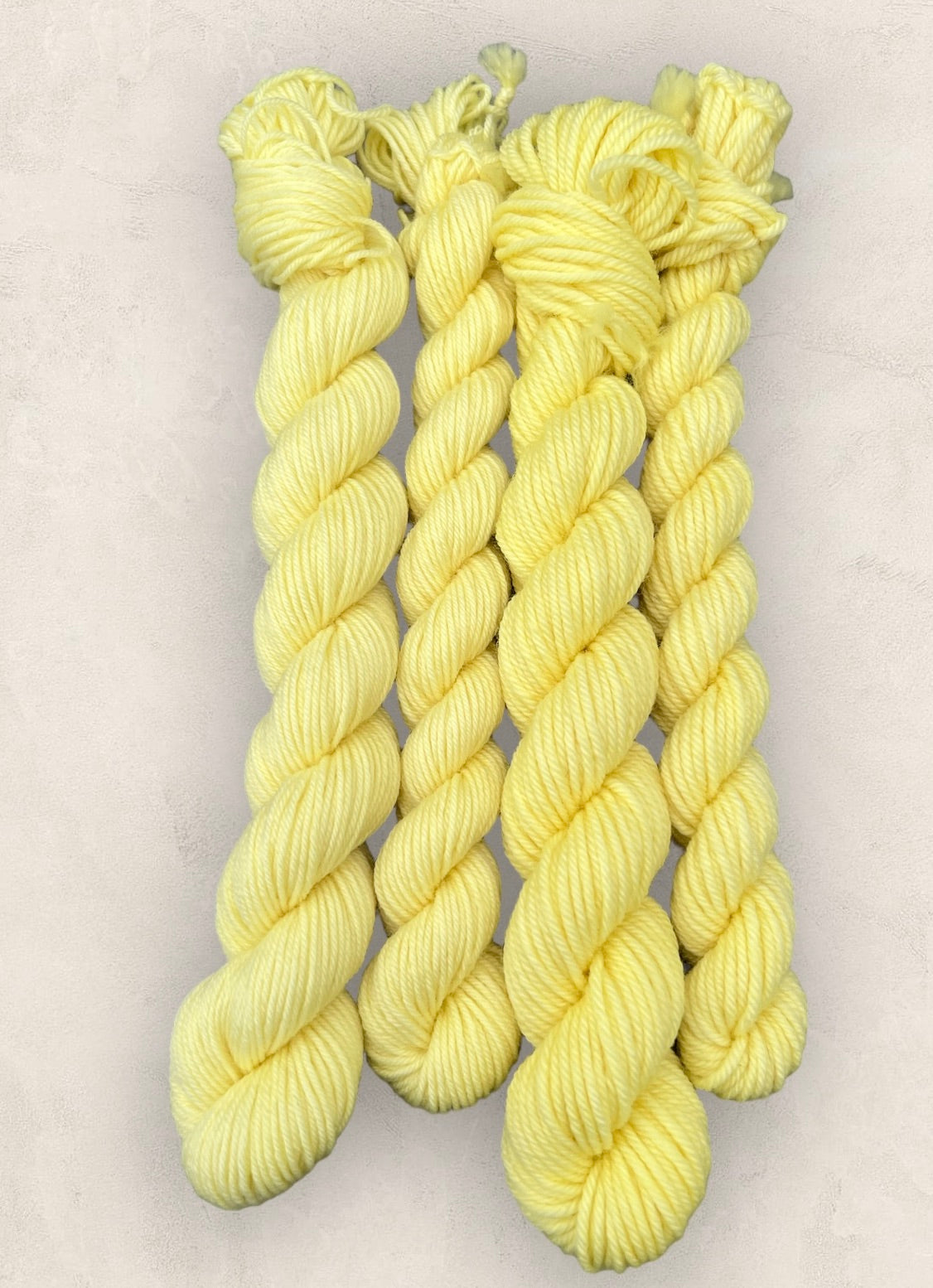 4 Ply or DK Yarn 100g- 50g - 20g -10g Luscious Lemon M42 image 3