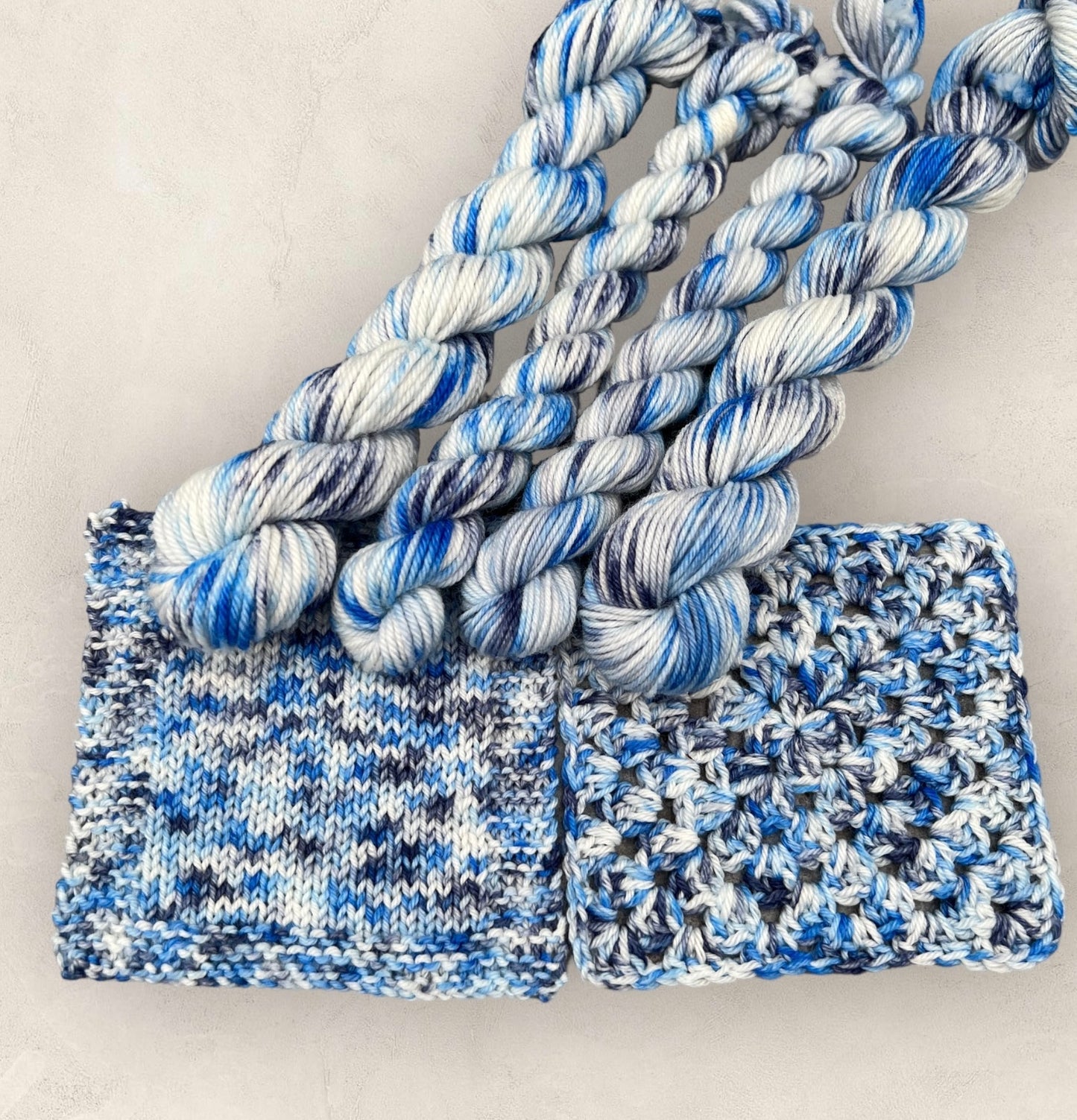 4 Ply, DK Yarn 20g - 10g Mini Skein  Blue  M56 image 1