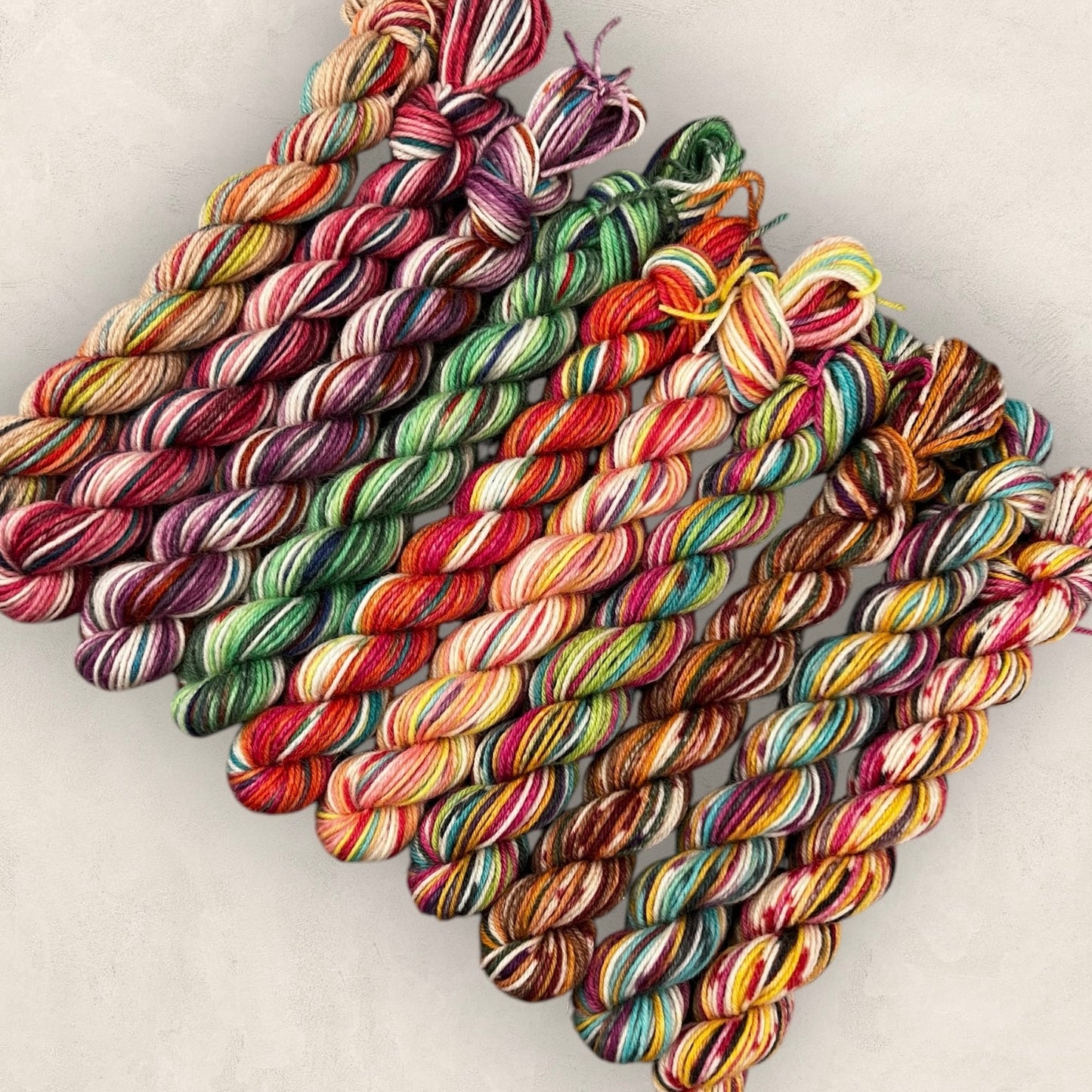 OPAL 10 x 10g Mini Skeins Knitting Crochet Wool 4Ply Mix Colour Pattern Bundle Variegated Yarn for Scrappy Socks Mitts, Hat or Cowl G22