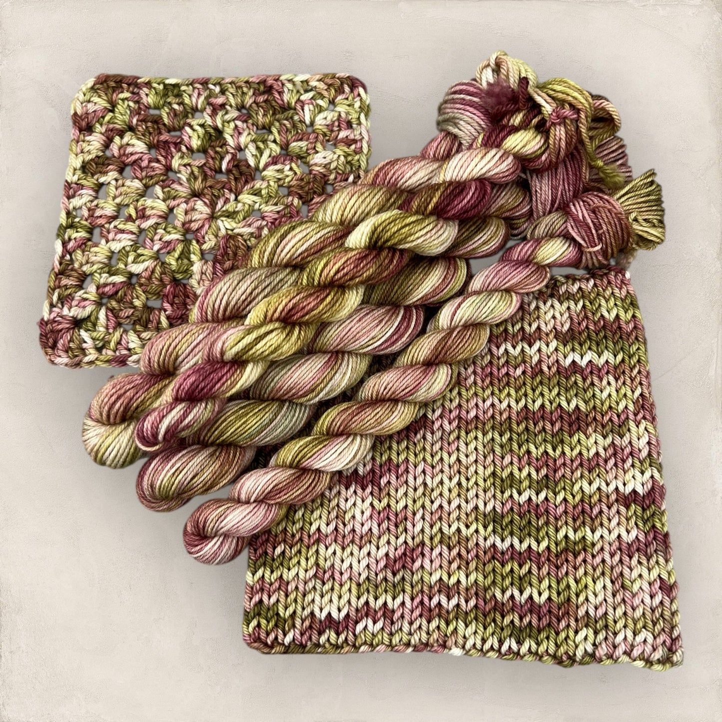 Vintage Harmony 4 Ply - DK Yarn 20g - 10g Mini Skein G18