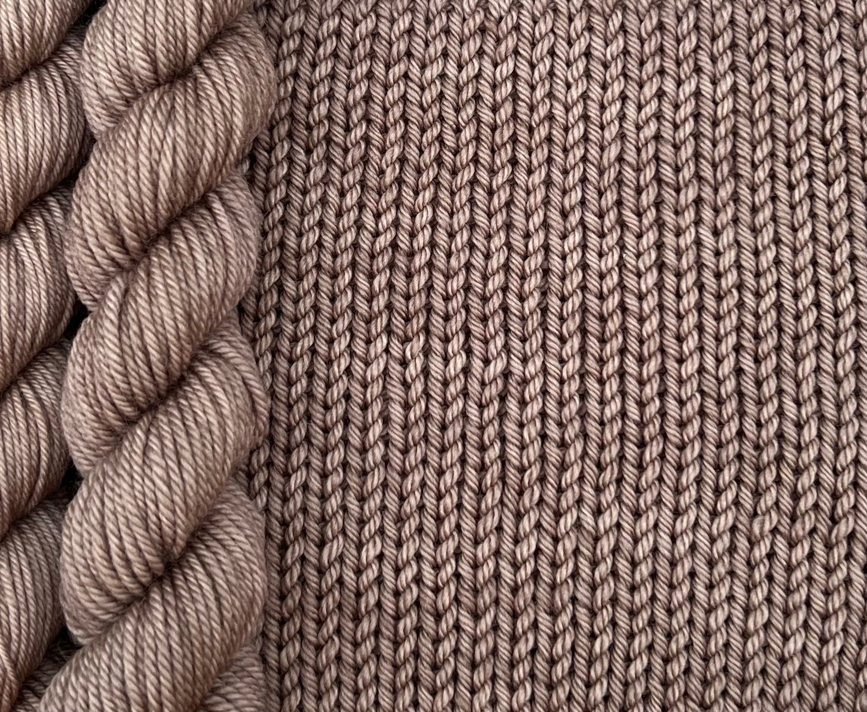 4 Ply or DK Yarn 100g- 50g - 20g -10g Taupe P88 image 0