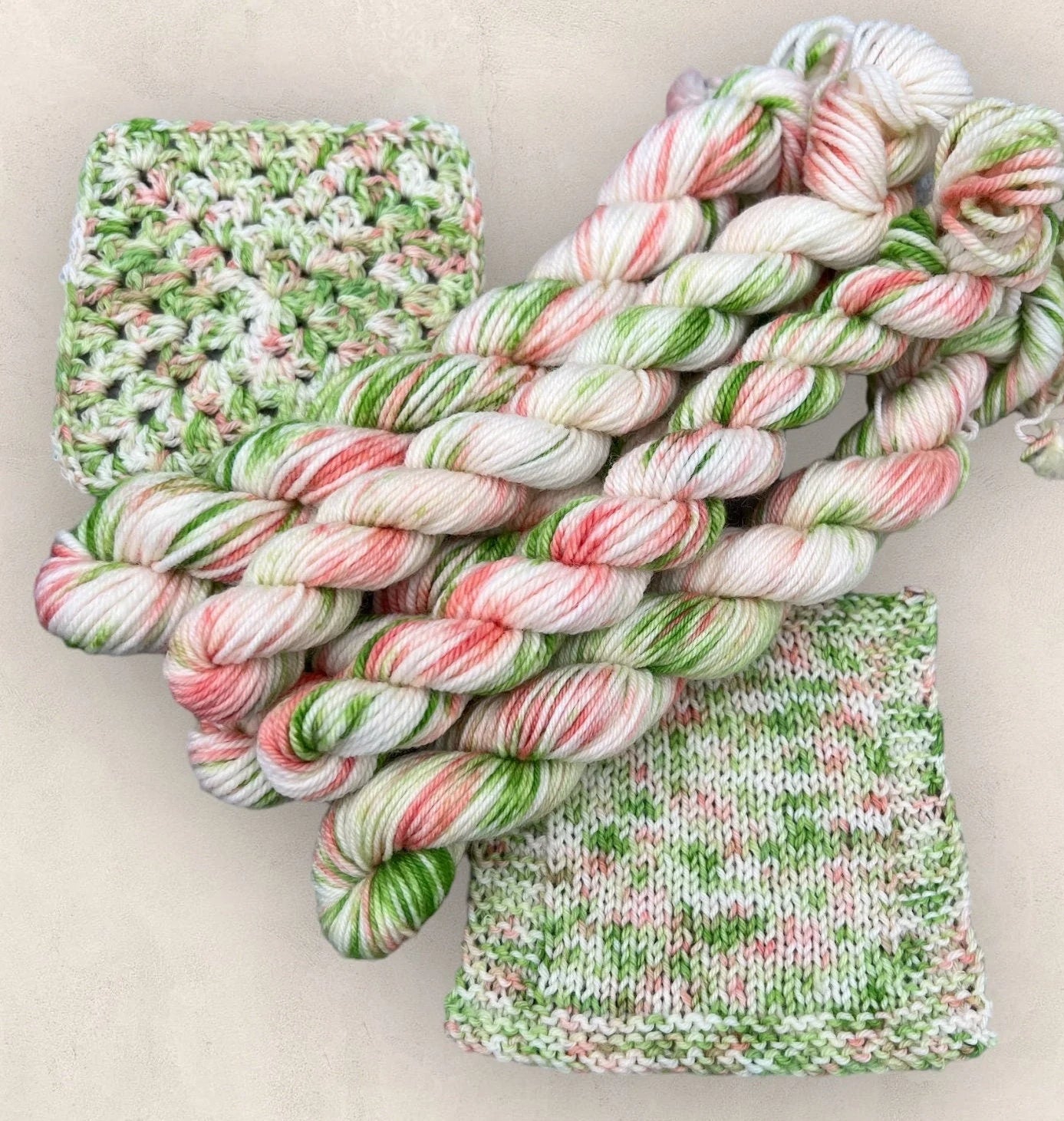 Peach Grove - 4 Ply, or DK Yarn 20g - 10g Mini Skein M15 image 0