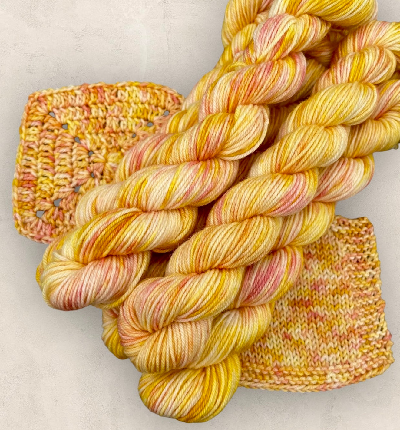 Brisbane Bloom 4 Ply or DK Yarn 20g - 10g Mini Skein M09 image 0