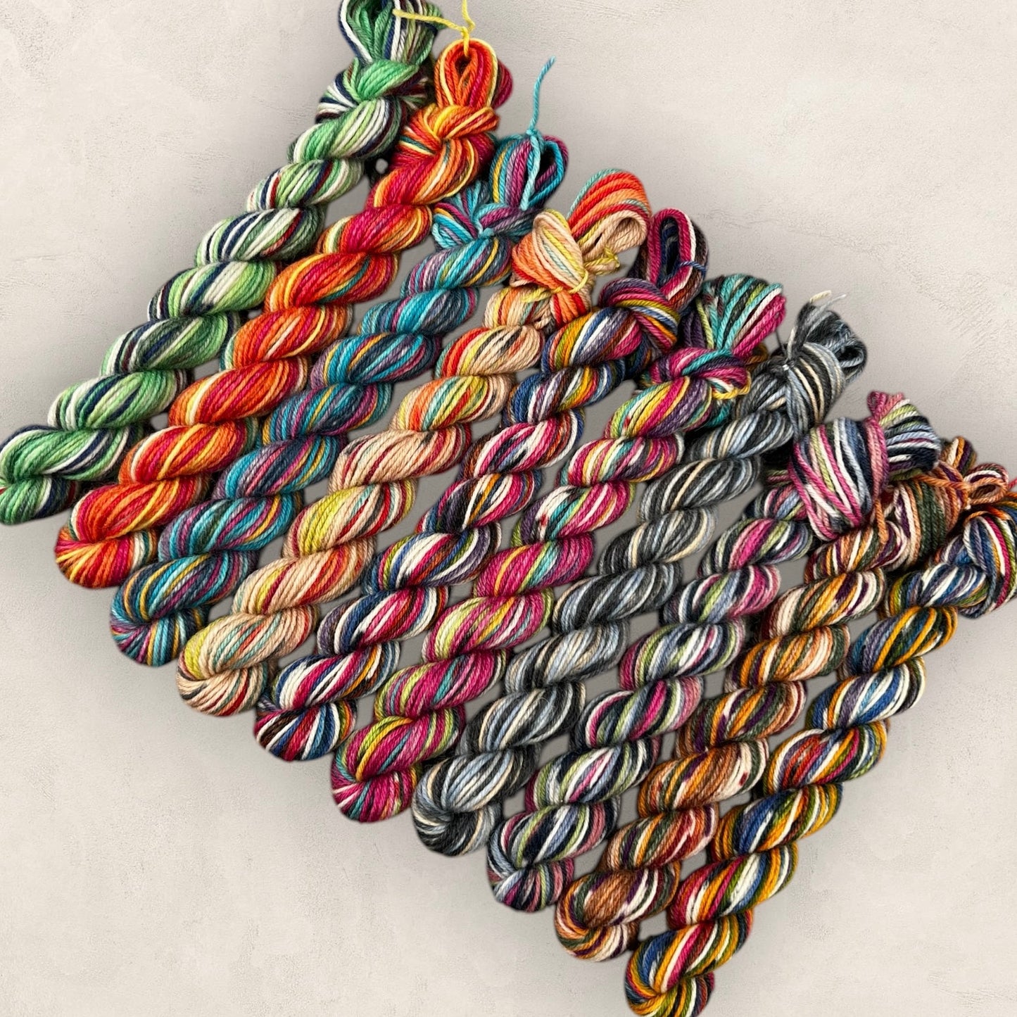 OPAL 10 x 10g Mini Skeins Knitting Crochet Wool 4Ply Mix Colour Pattern Bundle Variegated Yarn for Scrappy Socks Mitts, Hat or Cowl G21