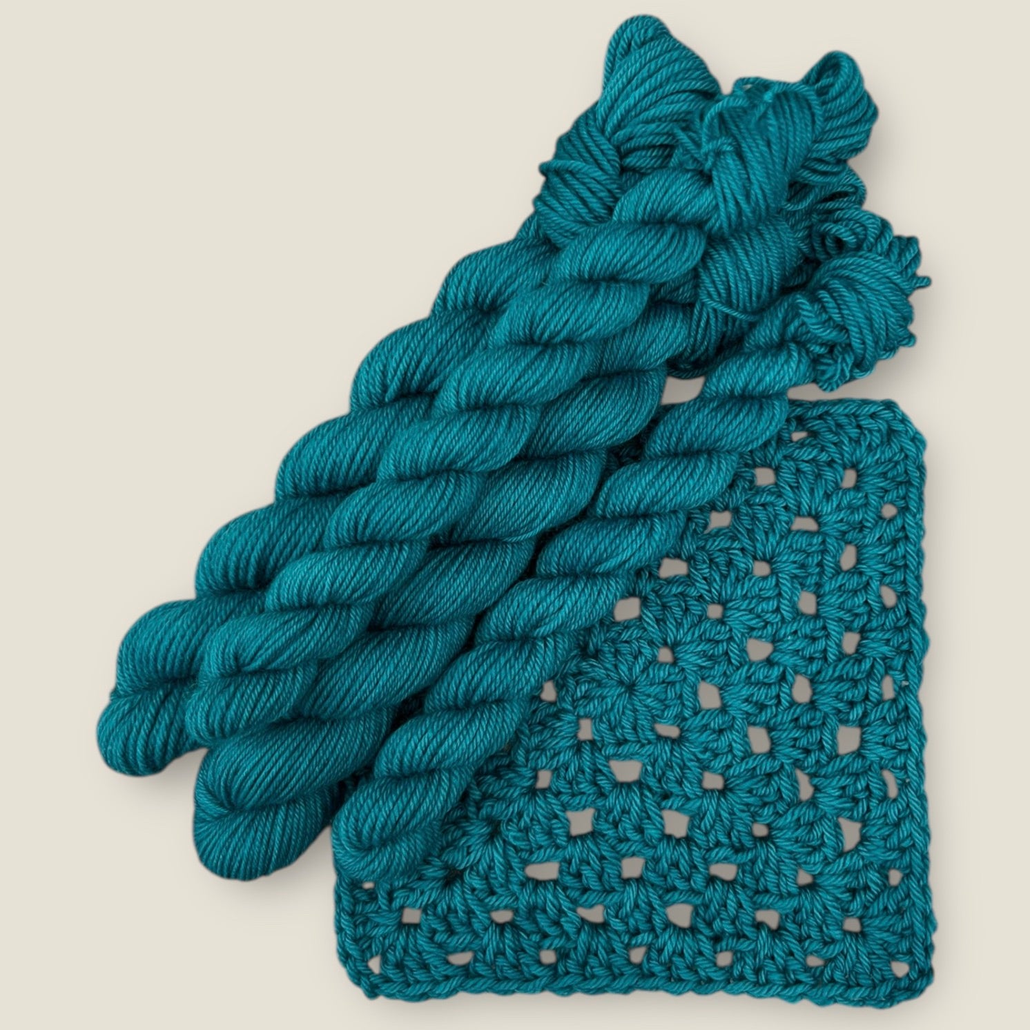 4 Ply / Sock or DK Yarn 100g- 50g - 20g -10g Teal Green G08 image 3