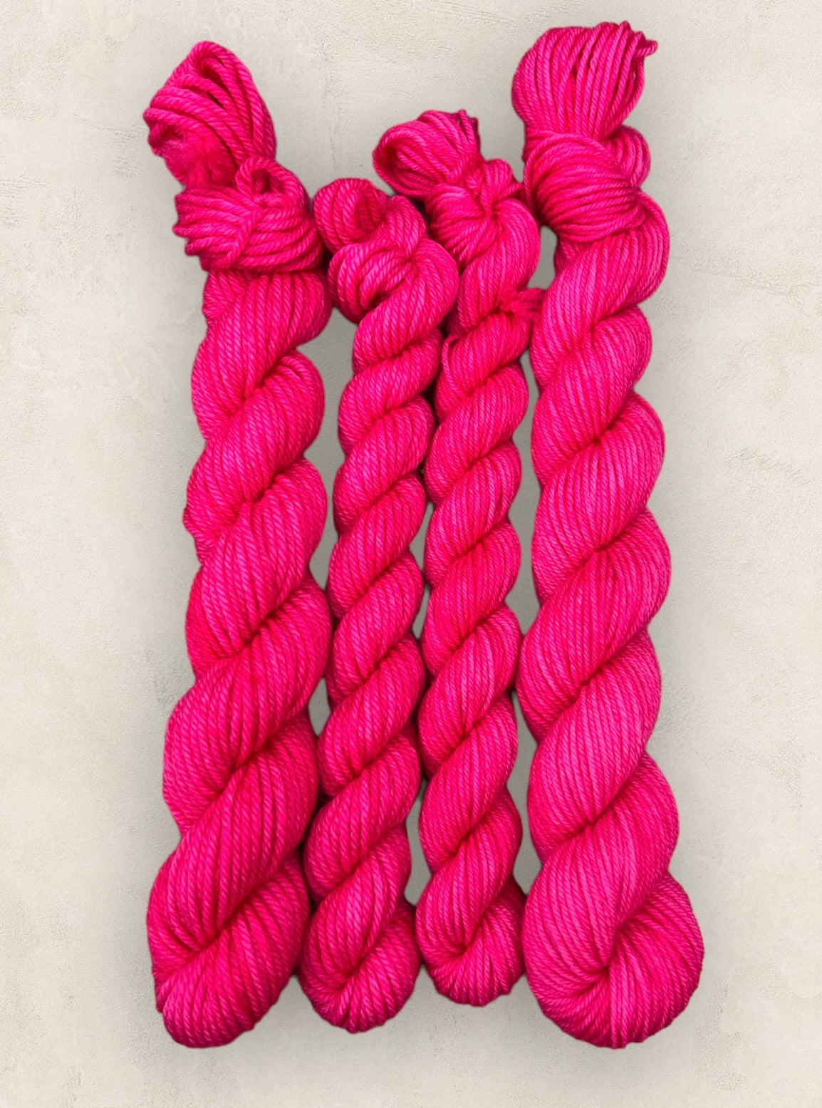 4 Ply or DK Yarn 100g- 50g - 20g -10g Fuchsia P82 image 2