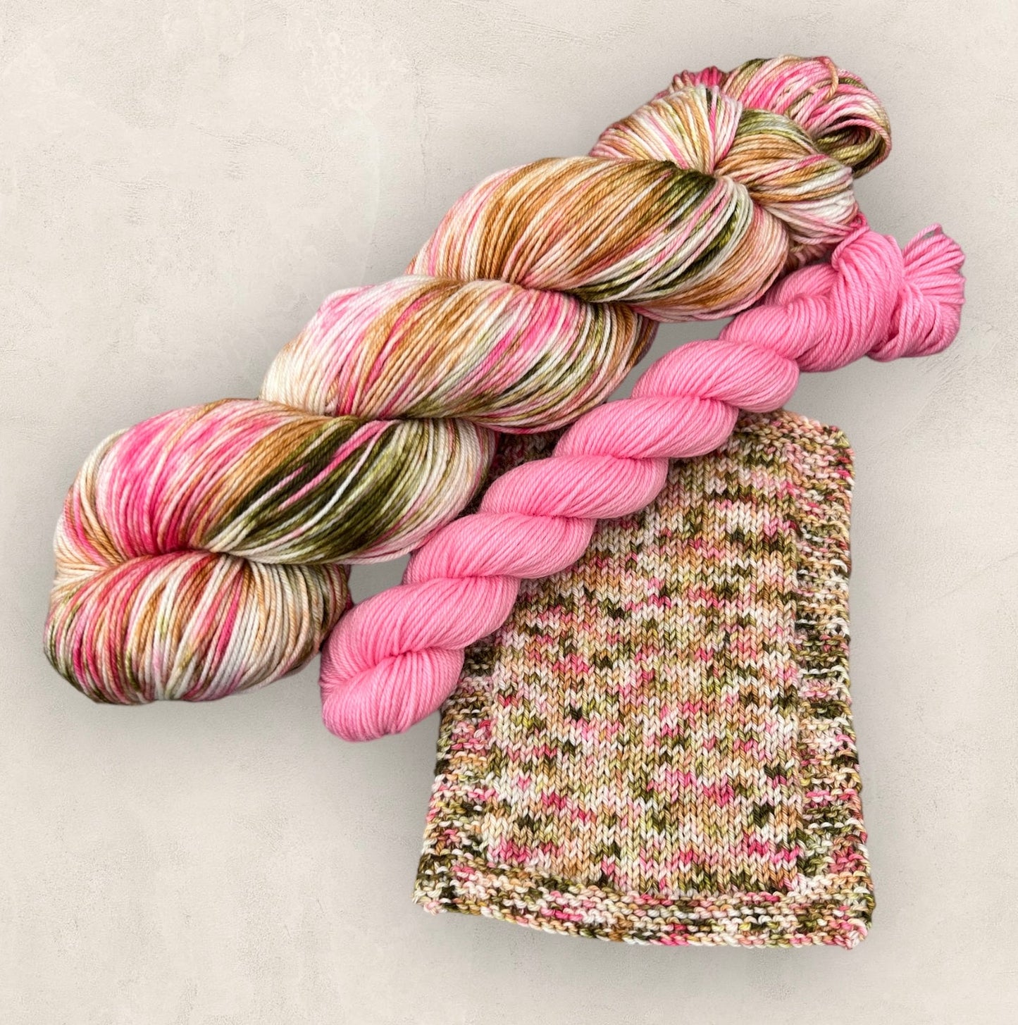 Christmas Rose Sock Set  4 Ply image 4