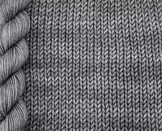 4 Ply or DK Yarn 100g- 50g - 20g -10g Skein grey M69