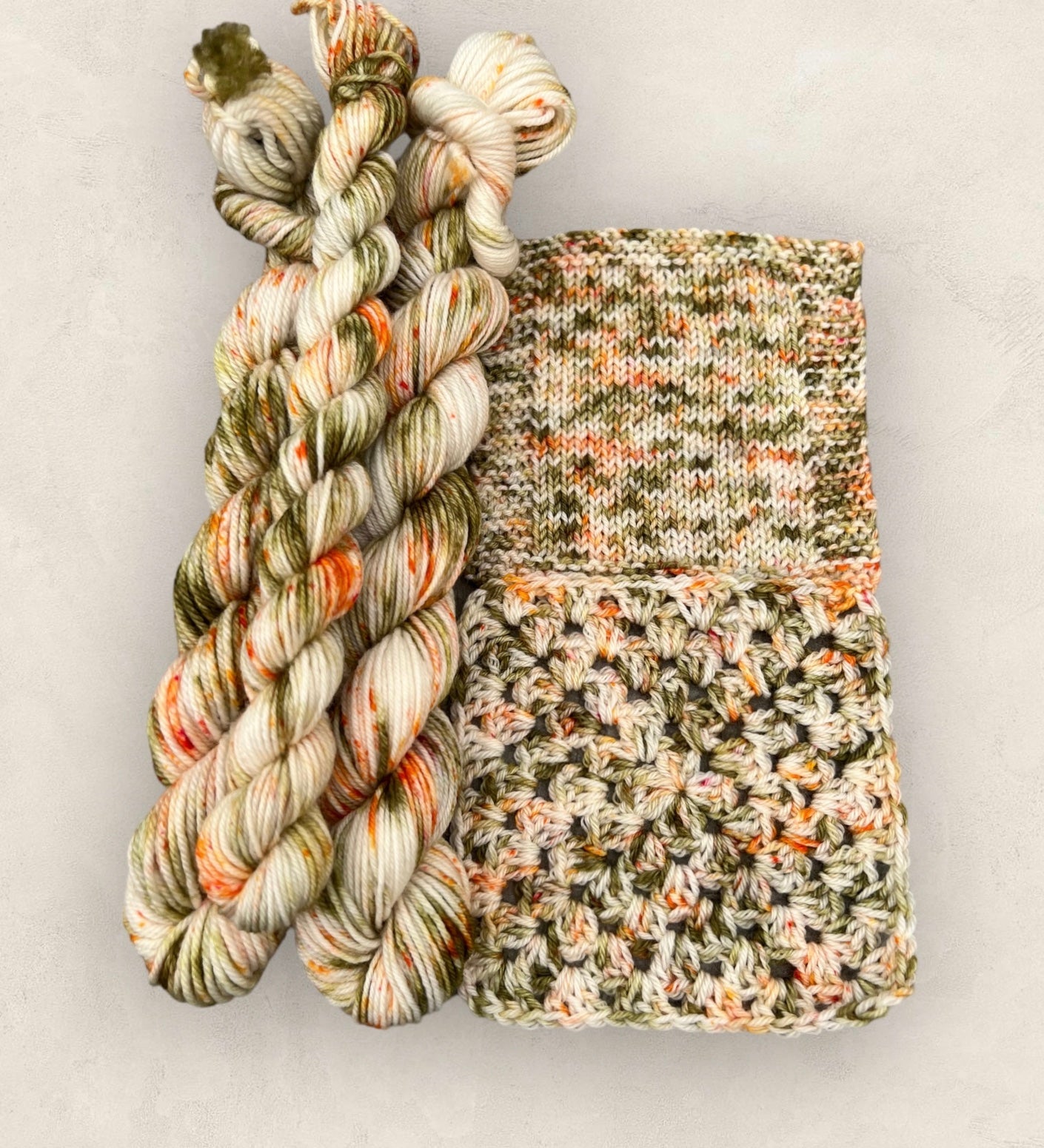 Harvest Berry - 4 Ply or DK Yarn 20g - 10g Mini Skein M57 image 2