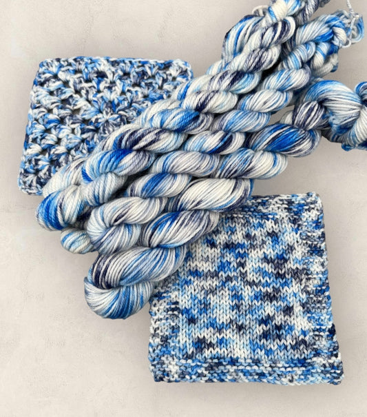 4 Ply, DK Yarn 20g - 10g Mini Skein  Blue  M56 image 0