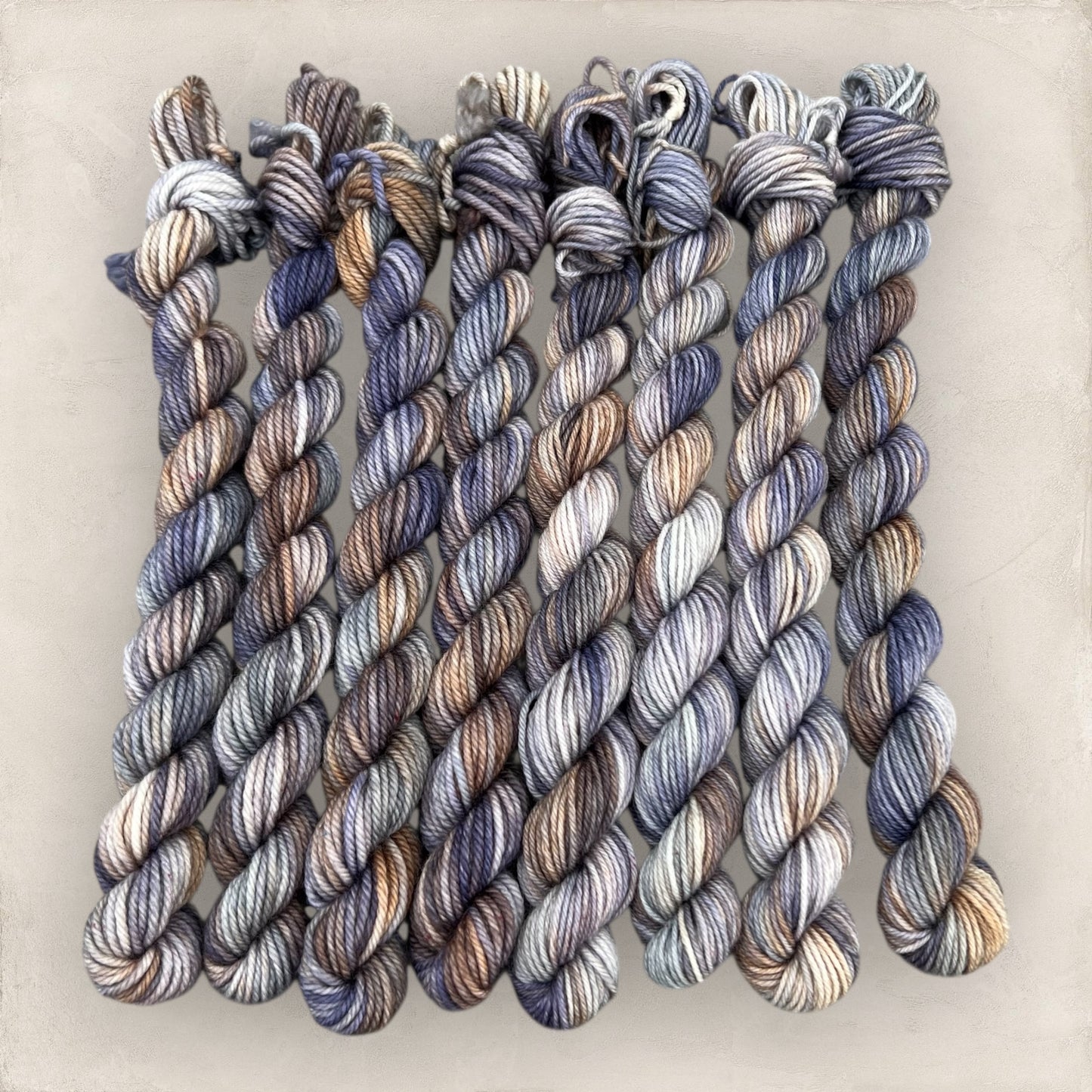 Frosted Heather 4 Ply - DK Yarn 20g - 10g Mini Skein P120