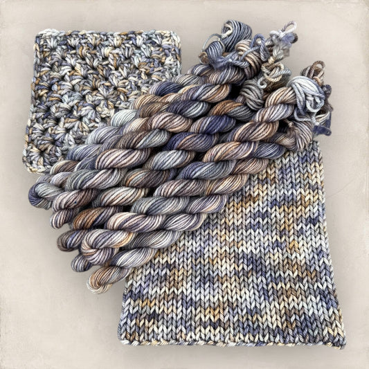 Frosted Heather 4 Ply - DK Yarn 20g - 10g Mini Skein P120