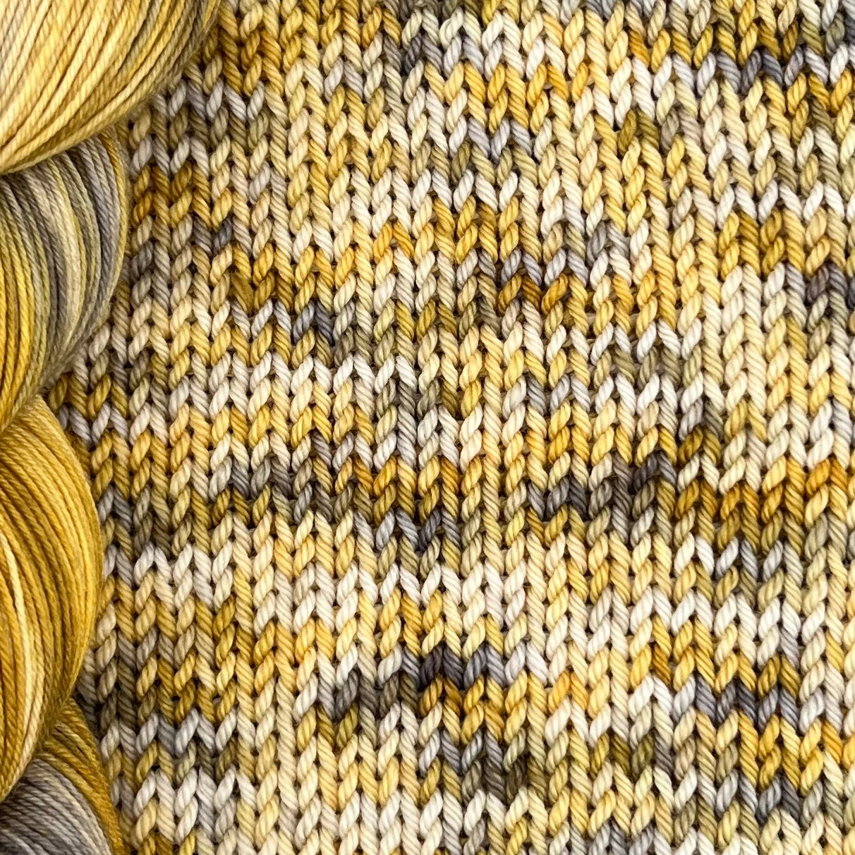 Gilded Mist – Hand Dyed 4Ply Sock Yarn