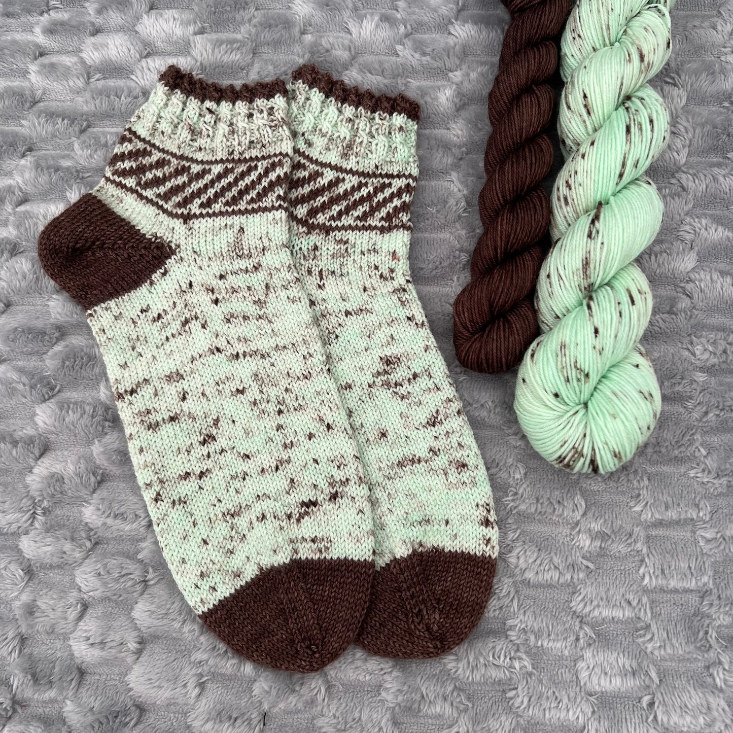 Mint Choc Chip 4 Ply Sock Yarn - Fingering Weight image 4