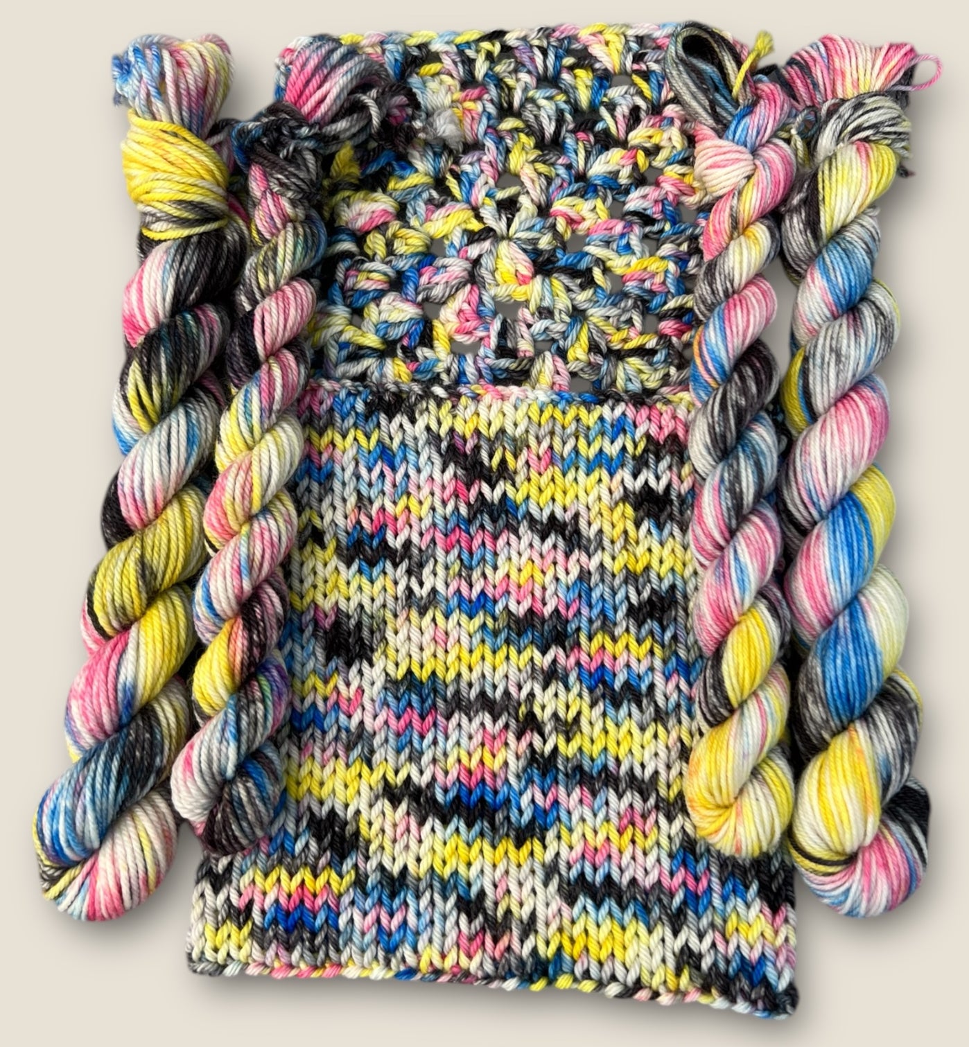 Allsorts 4 Ply - DK Yarn 20g - 10g Mini Skein M88 image 3