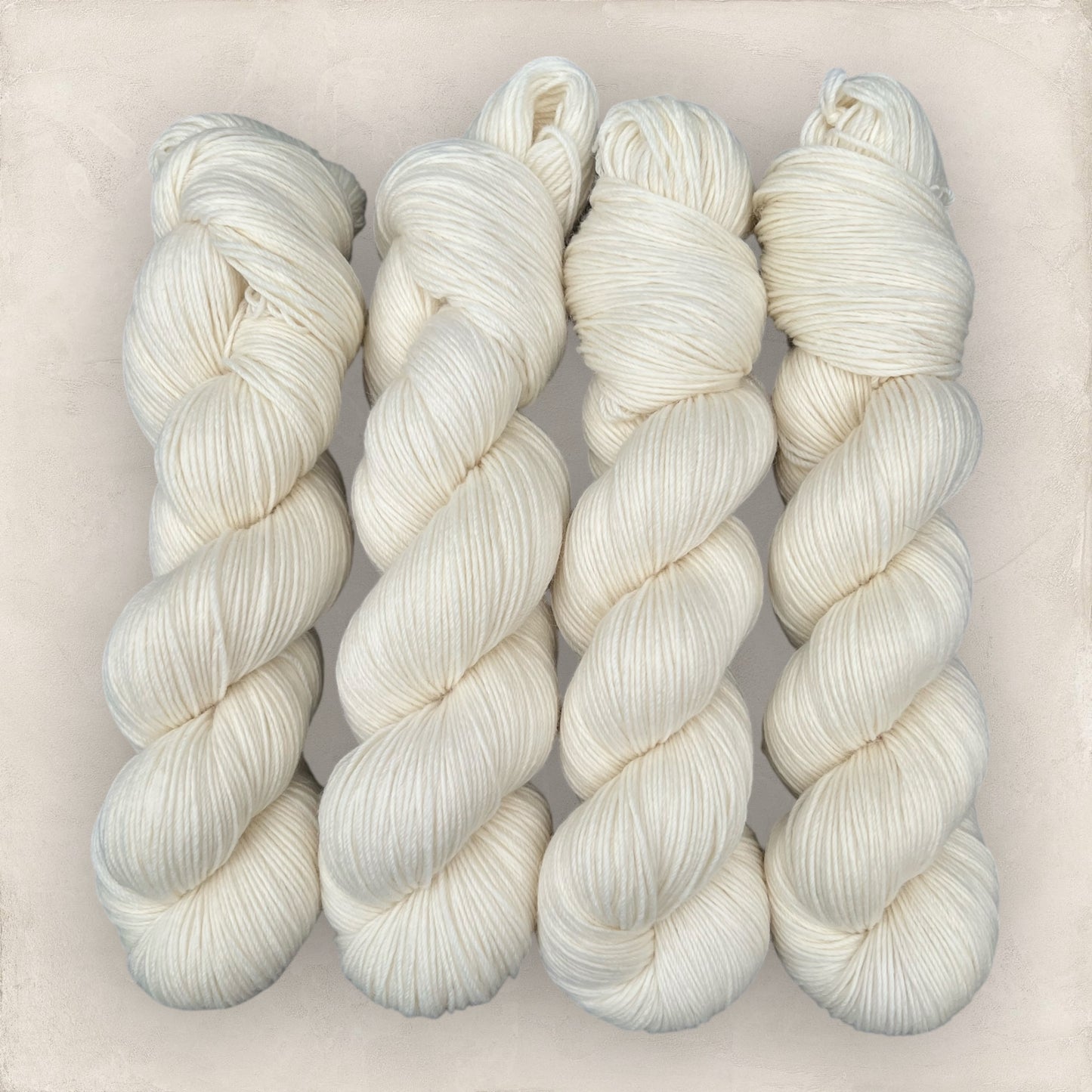 4Ply Alpaca Merino Sock Yarn - Vanilla