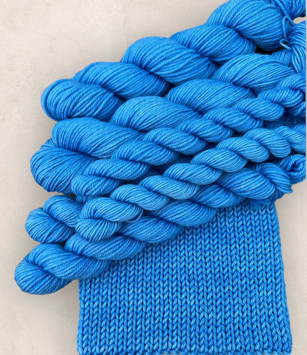 4 Ply or DK Yarn 100g- 50g - 20g -10g Blue Monday P70 image 1