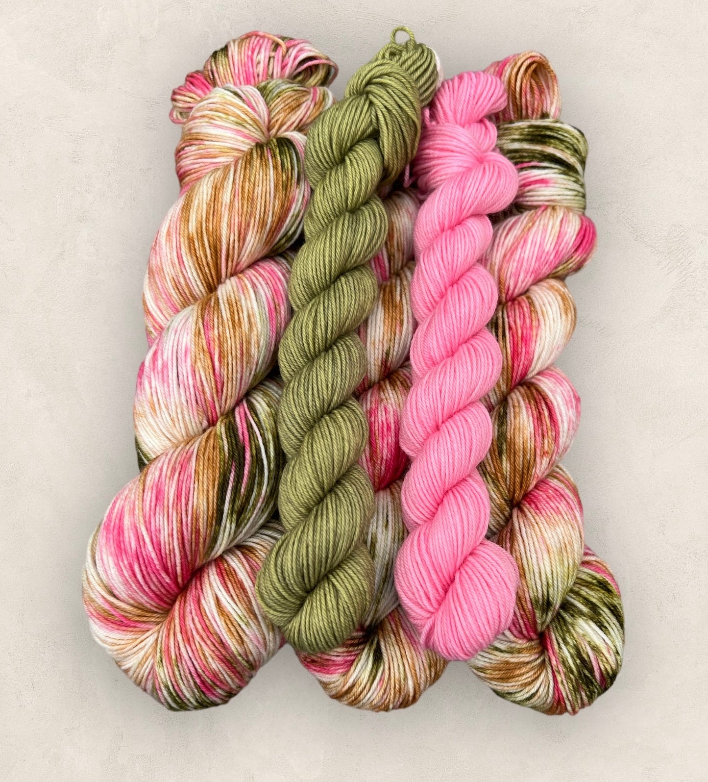Christmas Rose Sock Set  4 Ply image 1