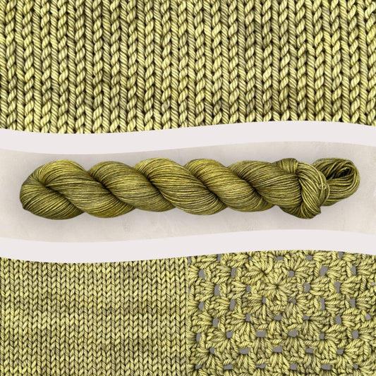 4Ply, DK Yarn 10g 20g 50g or 100g Skein Moss Green M62