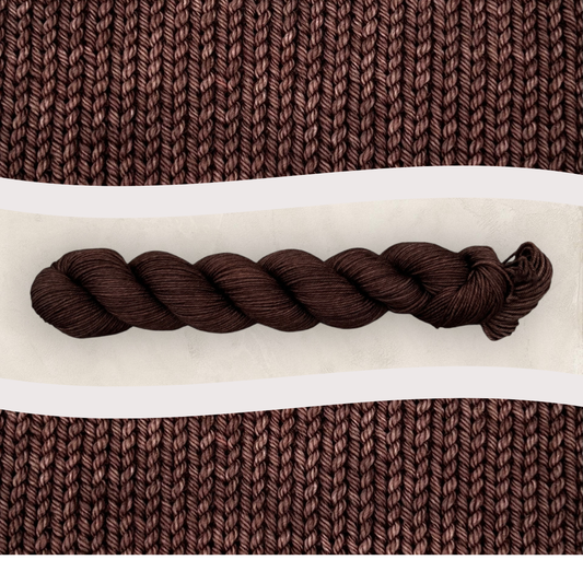 4 Ply or DK Yarn 100g- 50g - 20g -10g Skein Teddy Brown  M70