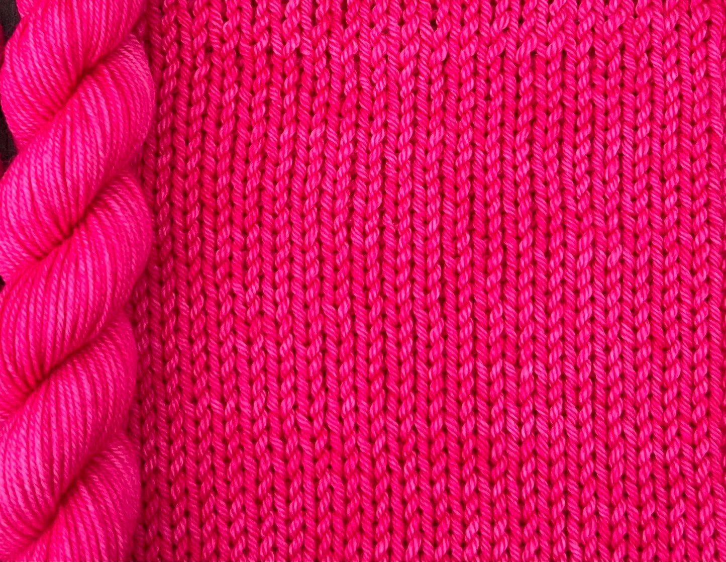 4 Ply or DK Yarn 100g- 50g - 20g -10g Fuchsia P82 image 0
