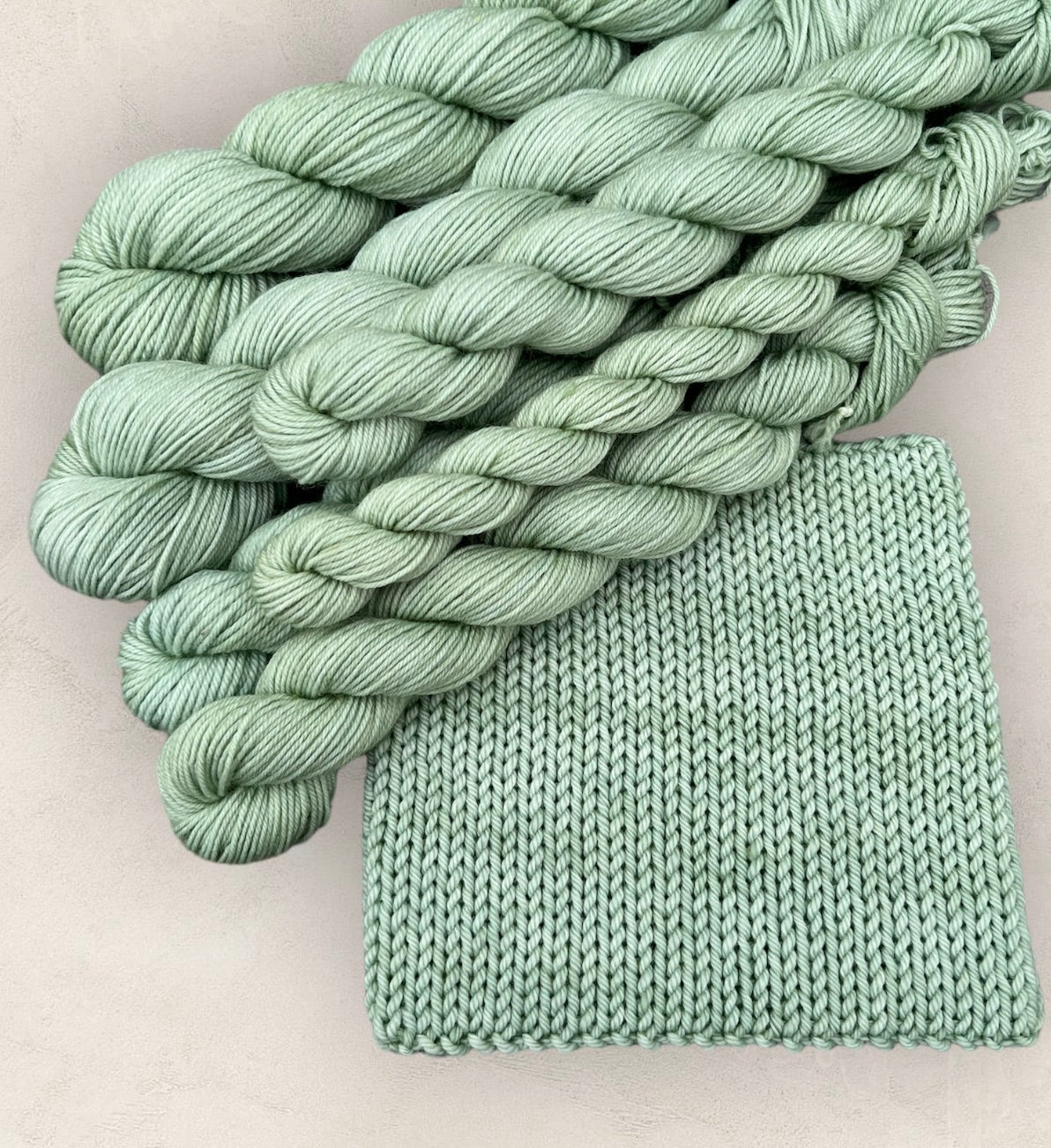 4 Ply or DK Yarn 100g- 50g - 20g -10g Sage Green P72 image 1