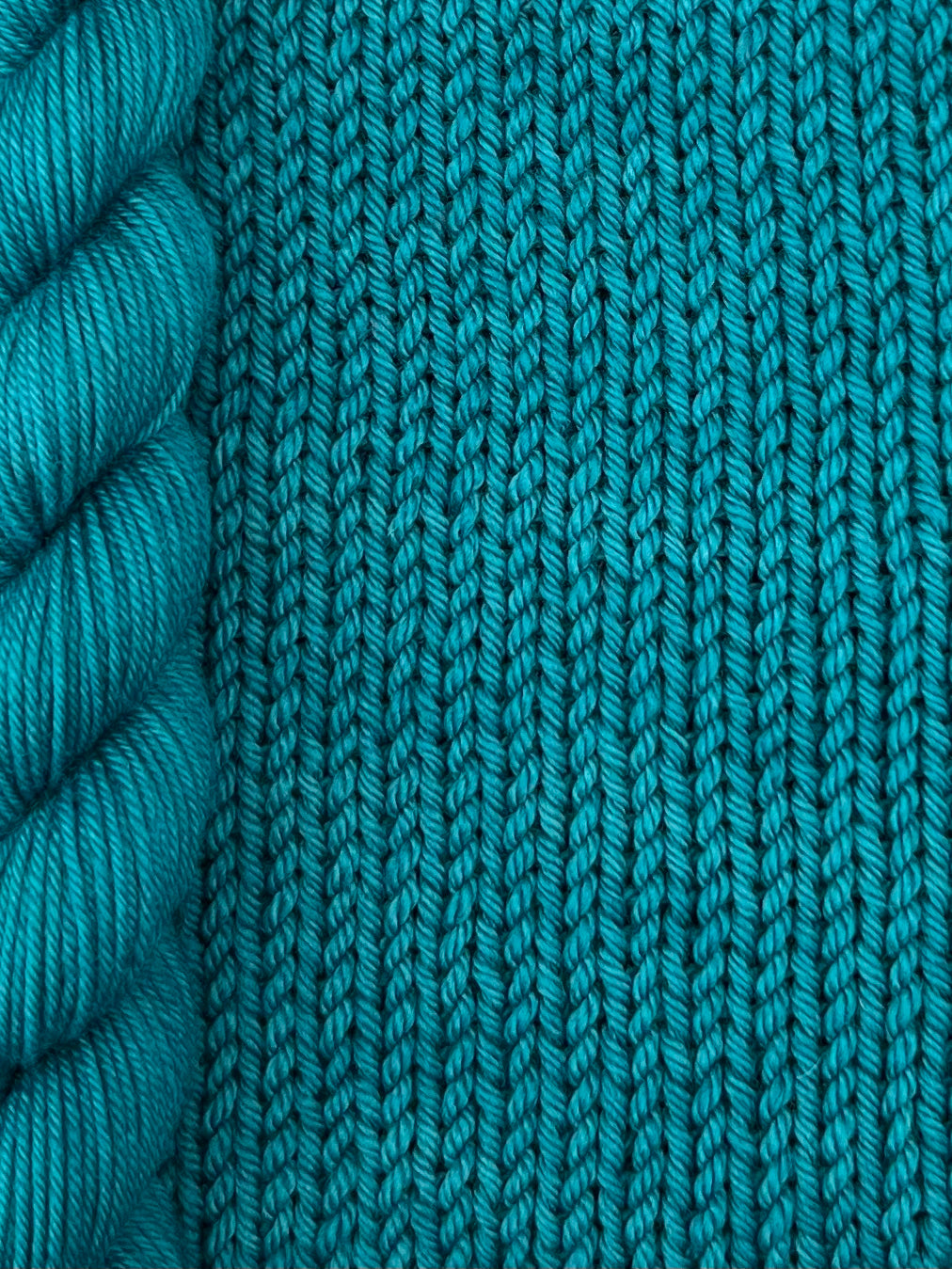 4 Ply / Sock or DK Yarn 100g- 50g - 20g -10g Teal Green G08 image 0