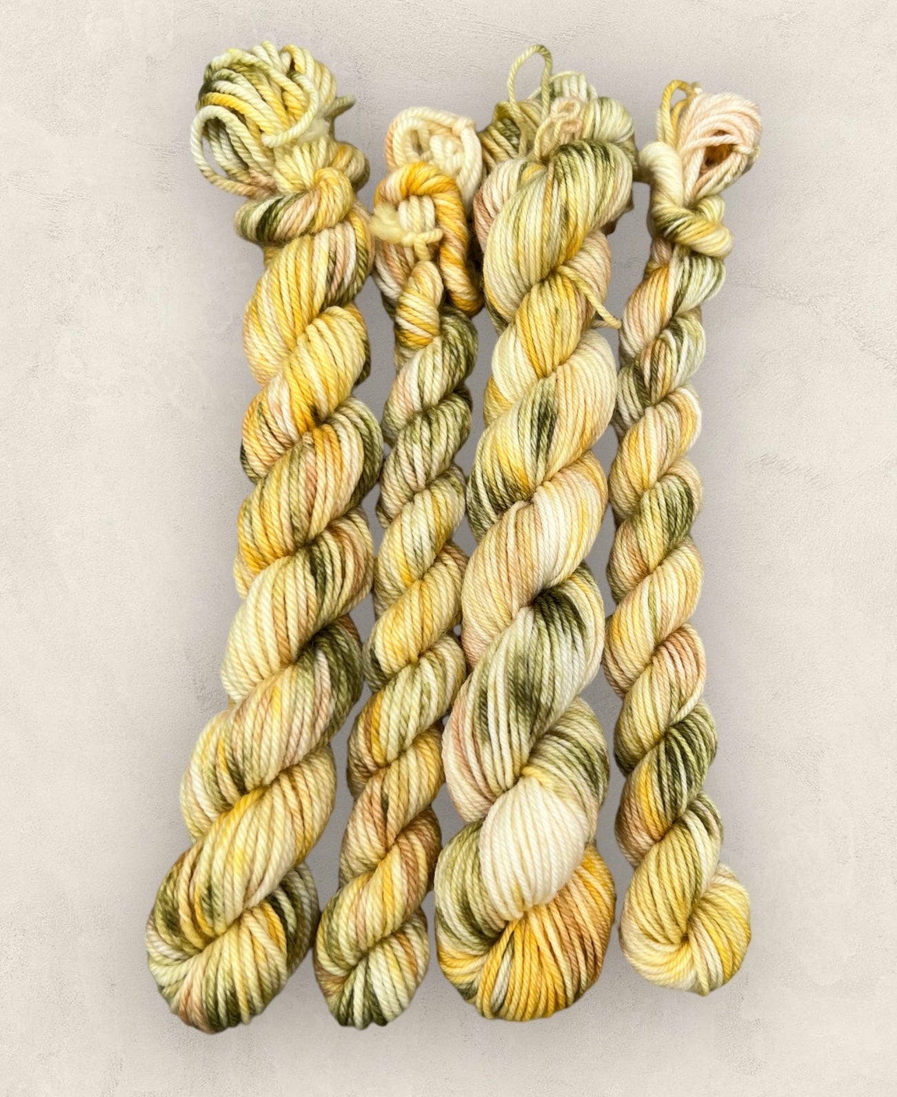 Meadow 4 Ply or DK Yarn 20g - 10g Mini Skein M60 image 3