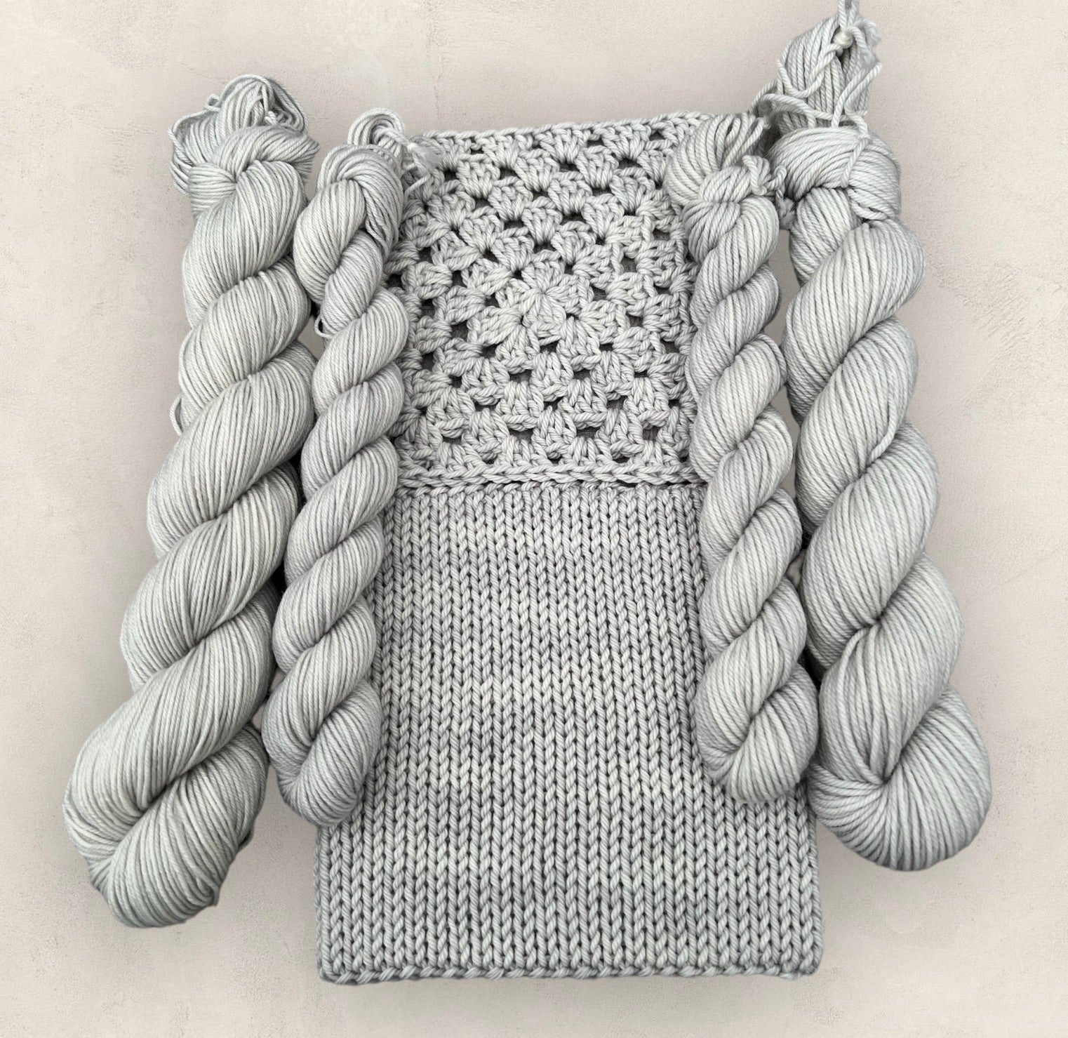 4 Ply or DK Yarn 100g- 50g - 20g -10g Pearl Grey P75 image 1